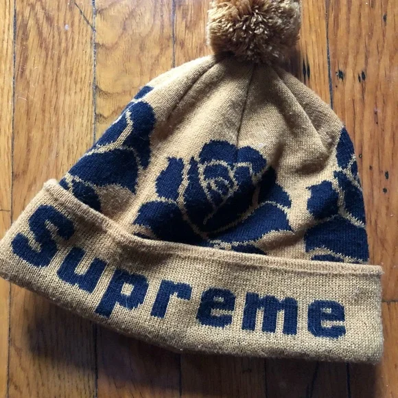 Supreme | Accessories | Supreme Rose Beanie | Poshmark